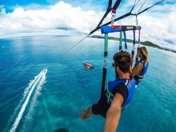 Nha Trang Island Hopping And Parasailing Tour